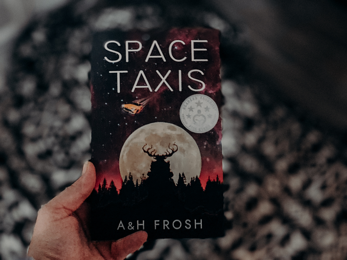 You are currently viewing Space Taxis by A & H Frosh