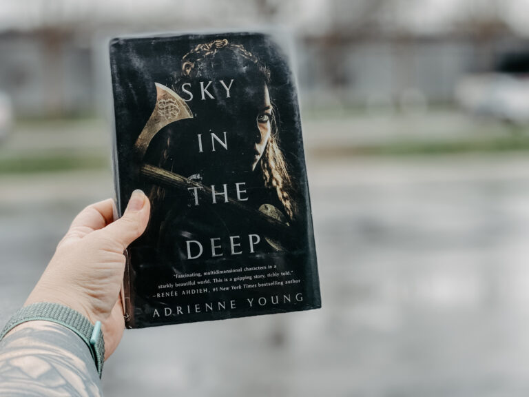 Read more about the article Sky in the Deep by Adrienne Young
